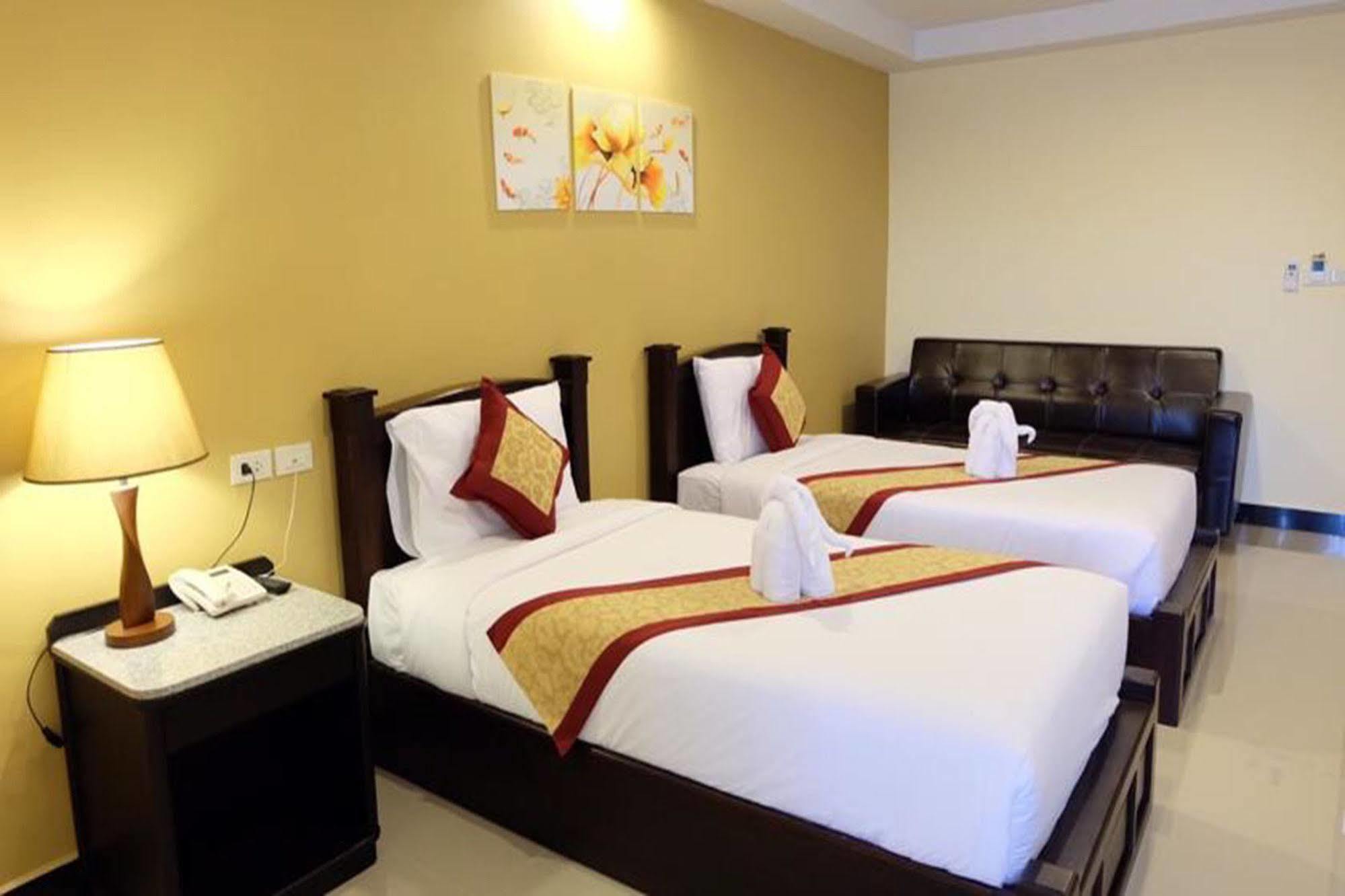 The Grand Day Night Hotel Pattaya Ngoại thất bức ảnh