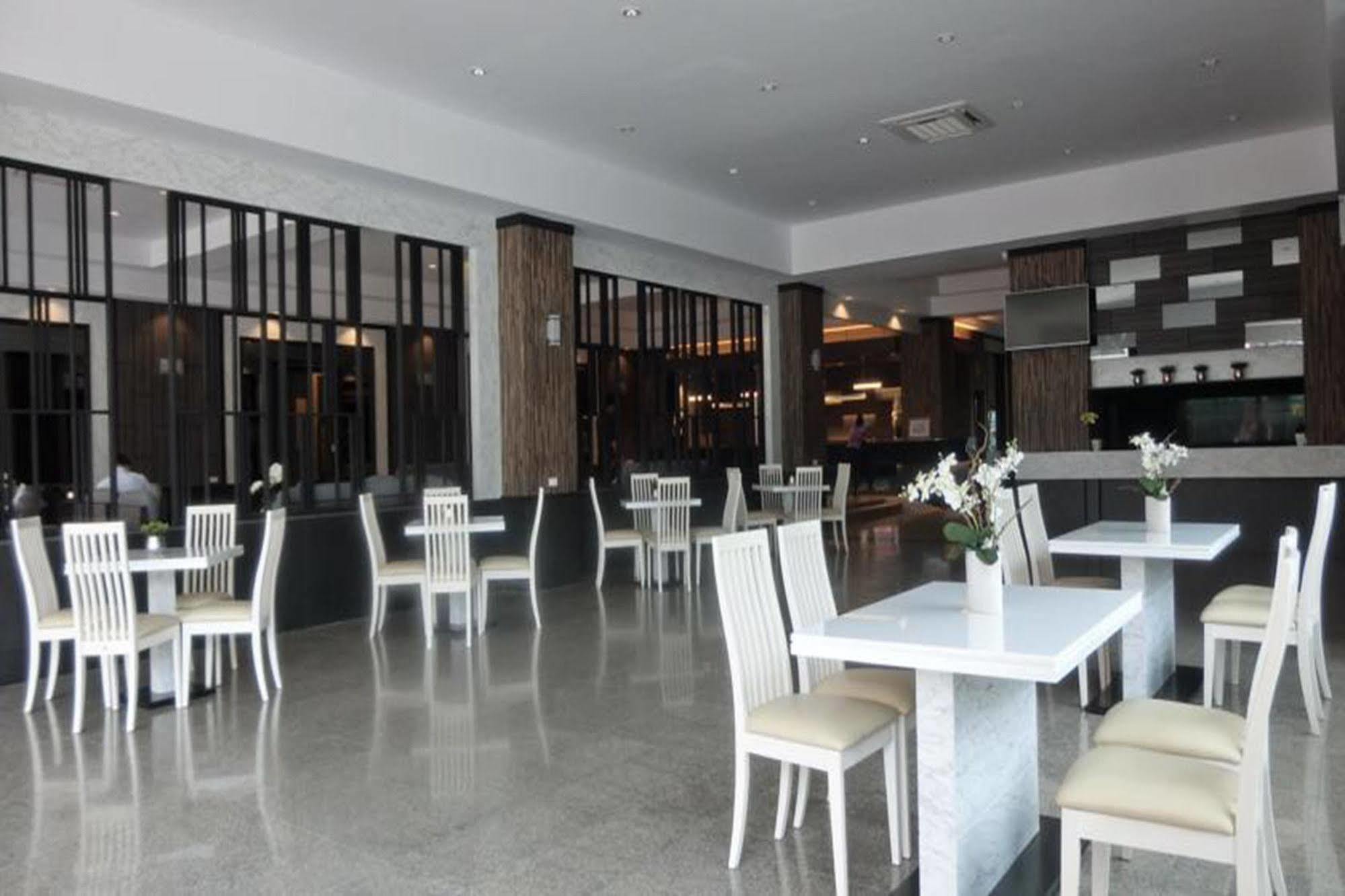 The Grand Day Night Hotel Pattaya Ngoại thất bức ảnh